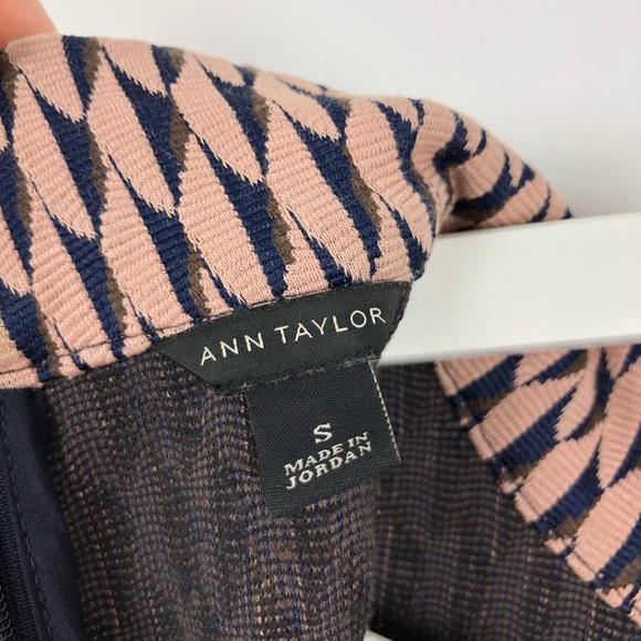 Ann Taylor Top with patterns - orange and black - Picture 6 of 6